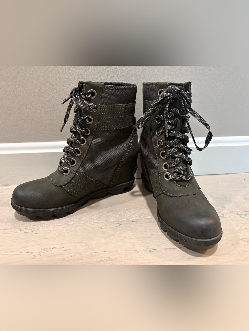 Women's Lace-Up Wedge Tactical Boots